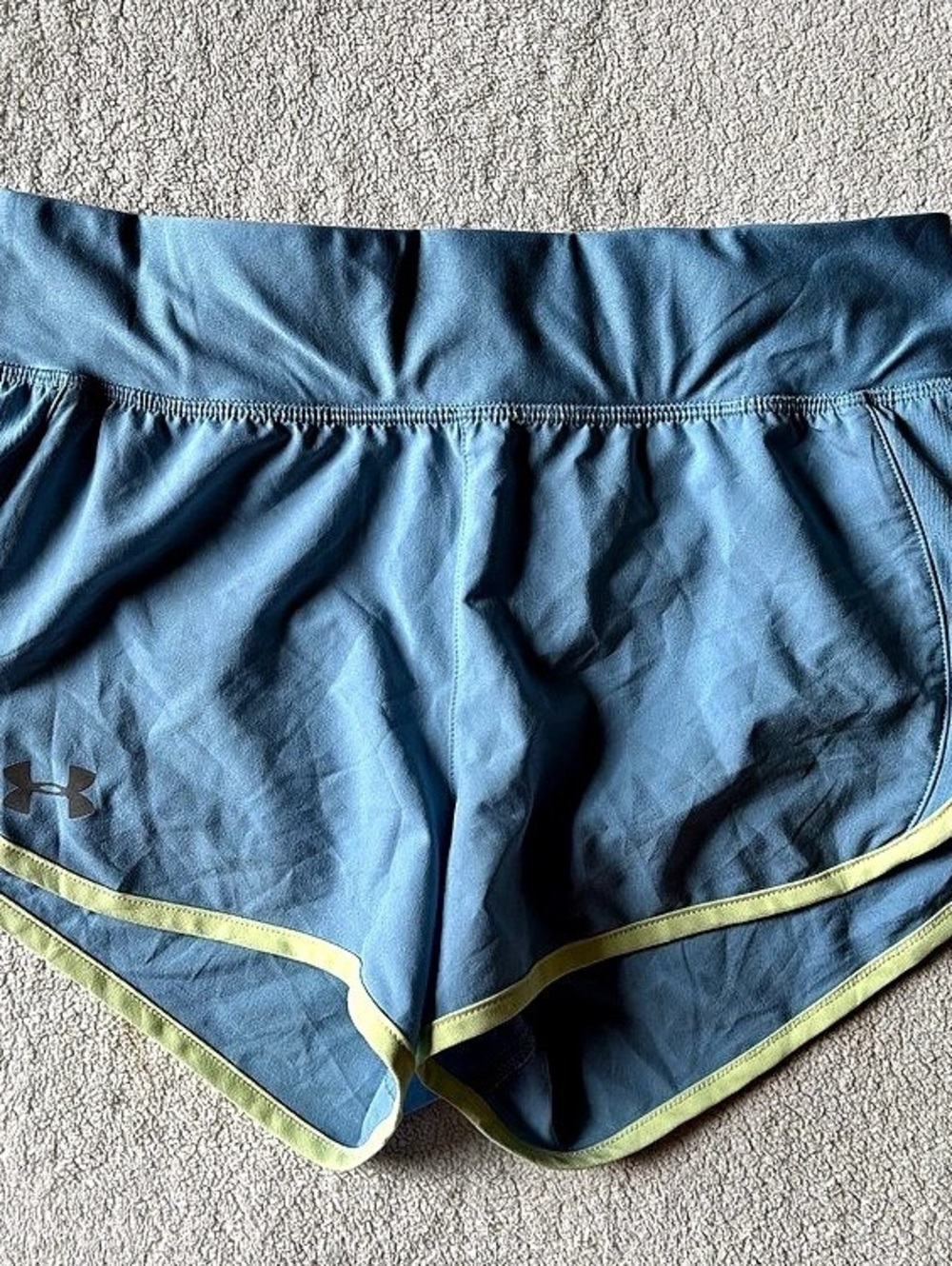 Under Armour HeatGear Athletic Shorts Blue Small